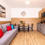 Rena בית הארחה 3*