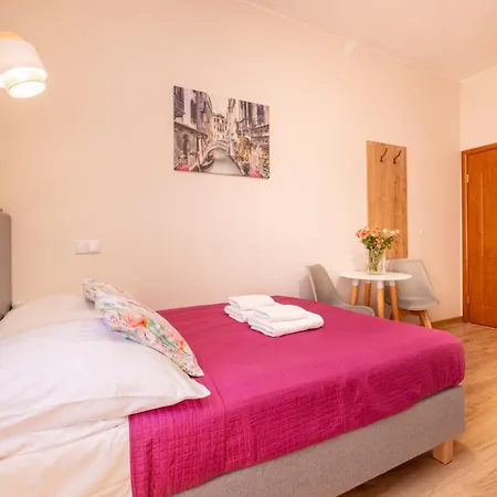 ゲストハウス Rena 3*