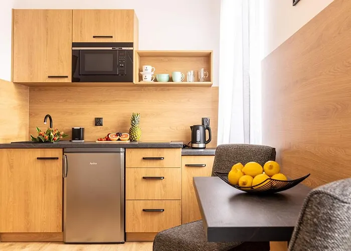 Rena كرينيتا مورسكا