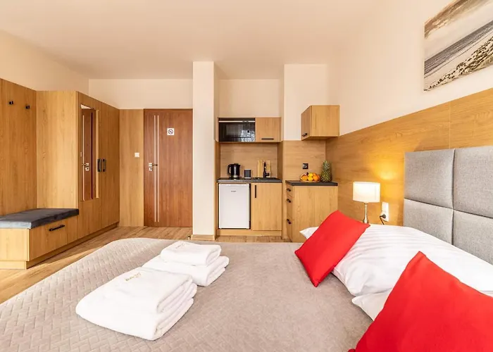 Rena بيت ضيافة كرينيتا مورسكا