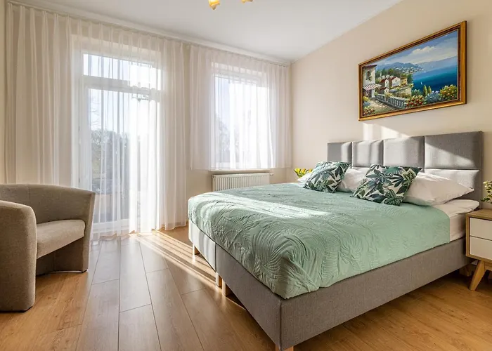 Rena كرينيتا مورسكا