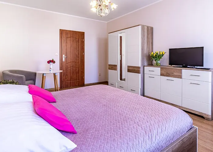 بيت ضيافة Rena كرينيتا مورسكا