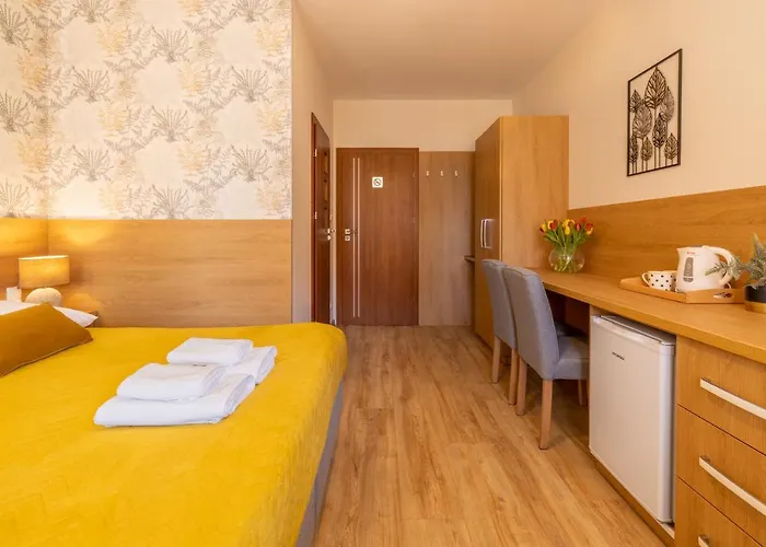 بيت ضيافة Rena